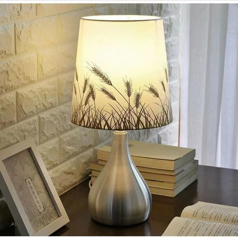 American_Printed_Table_Lamp_9