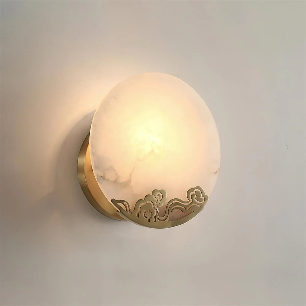 Ando_Alabaster_Wall_Lamp_2