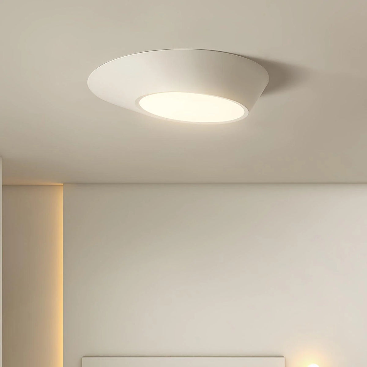 Angled_Ceiling_Light_7