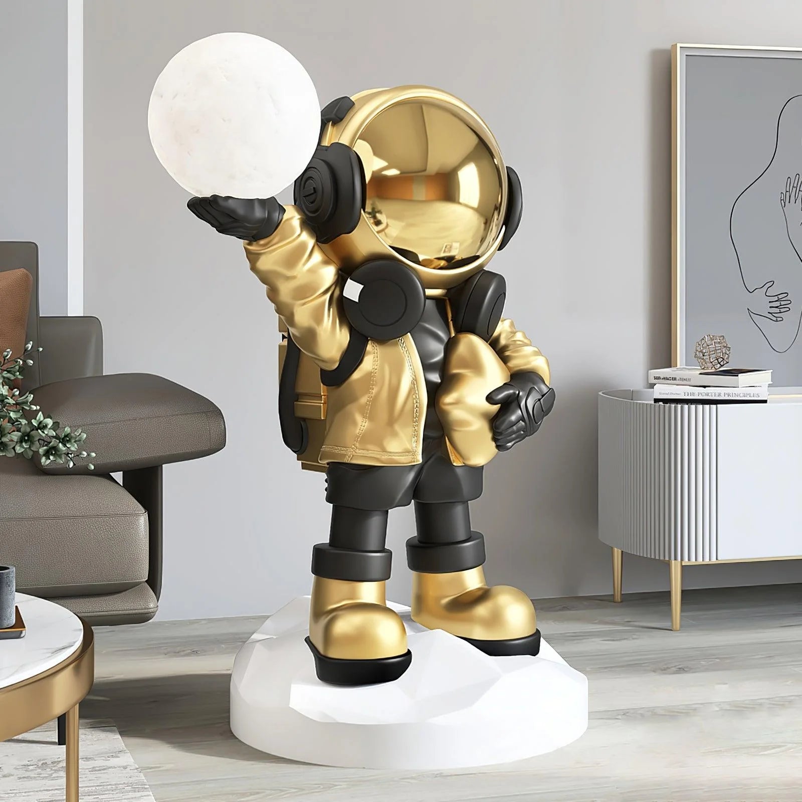 Apollo_Astronaut_Floor_Lamp_2