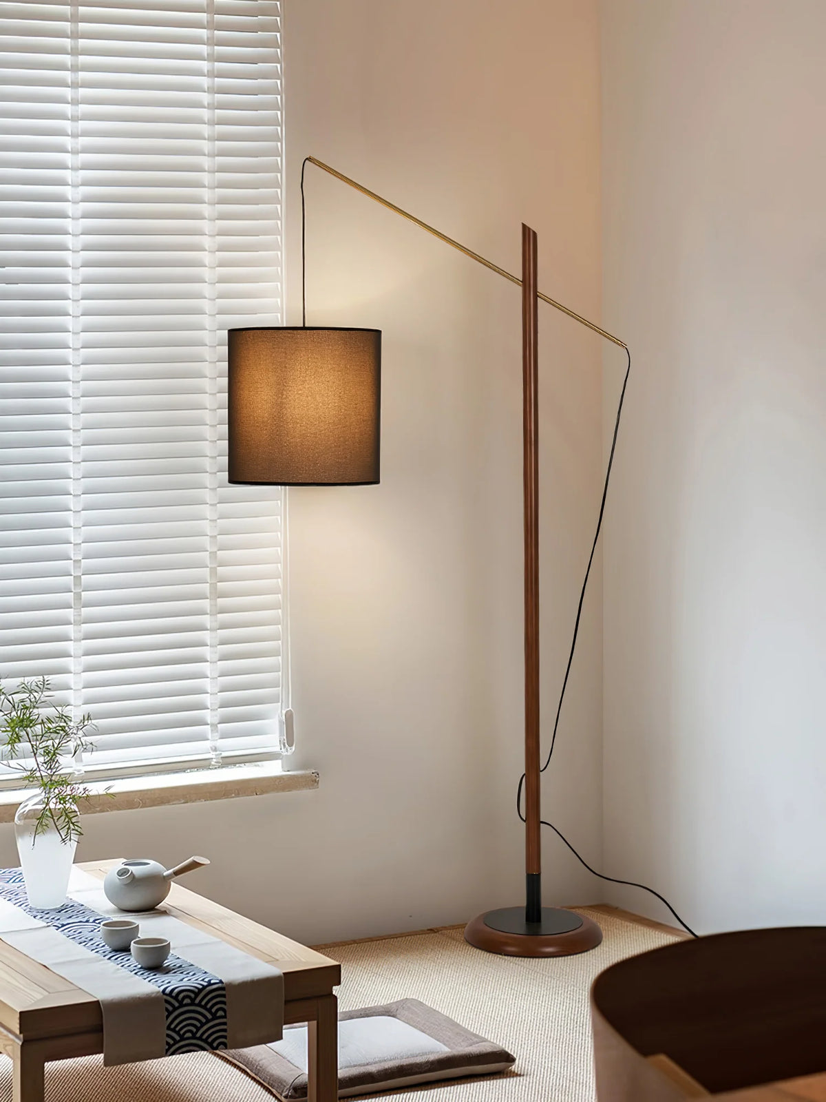 Archer_Floor_Lamp_19