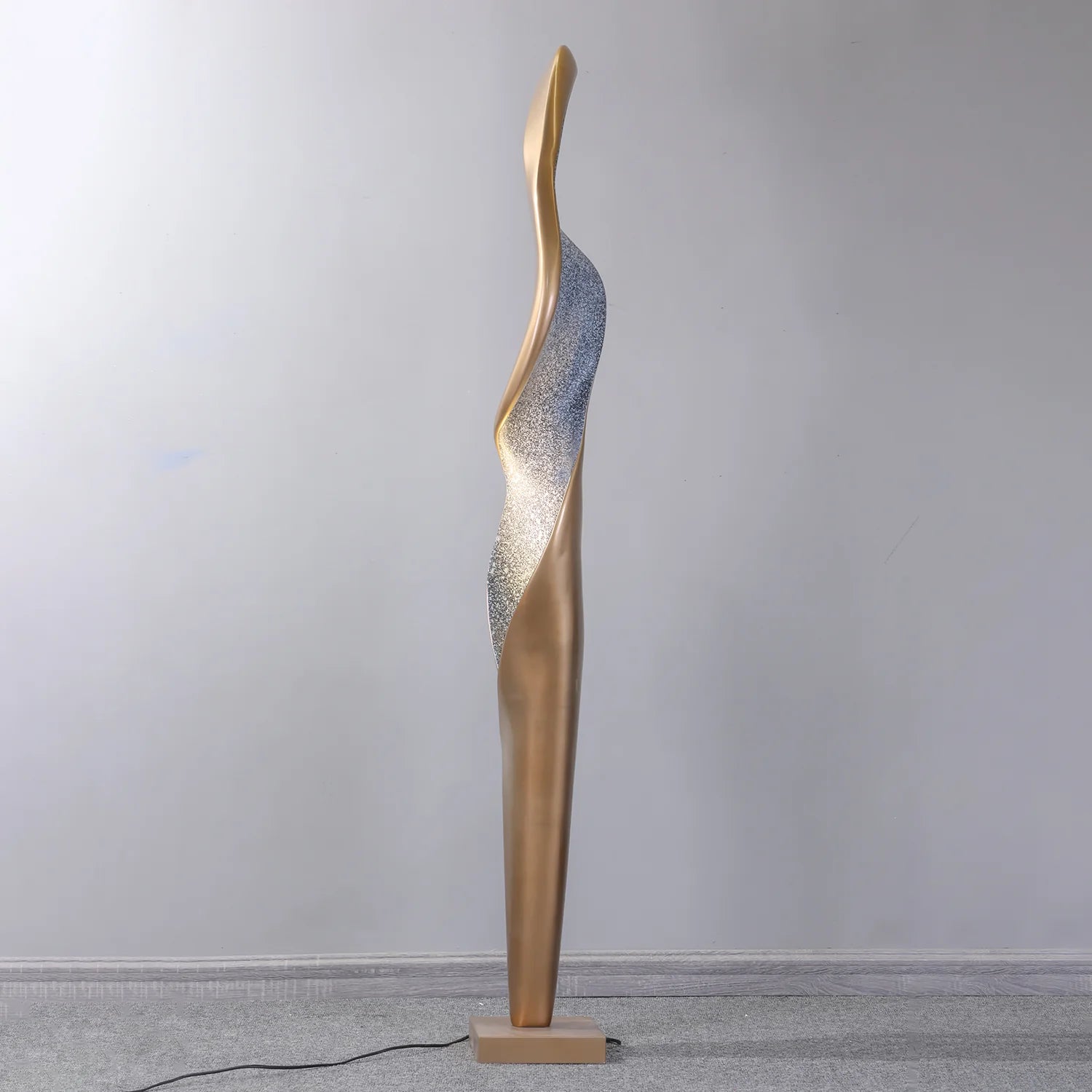 Art_Design_Torch_Floor_Lamp_4