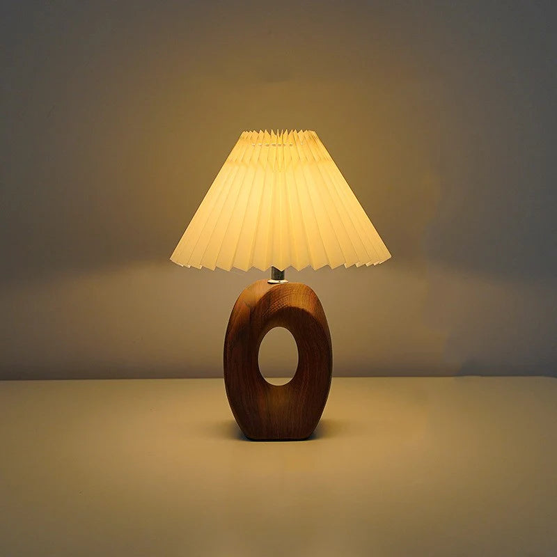 Art_Hollow_Table_Lamp_10