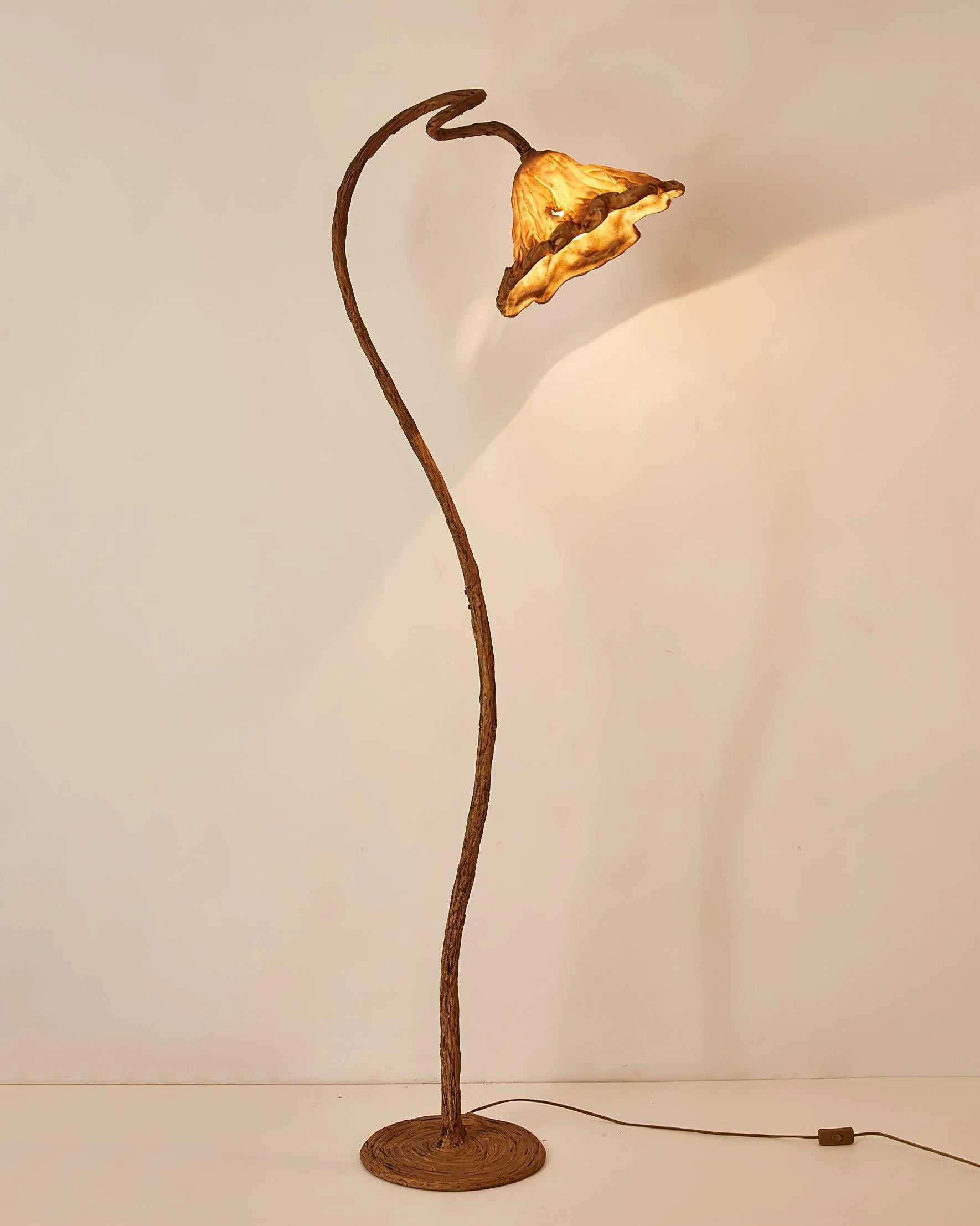 Artistic Lotus Leaf Floor Lamp 14