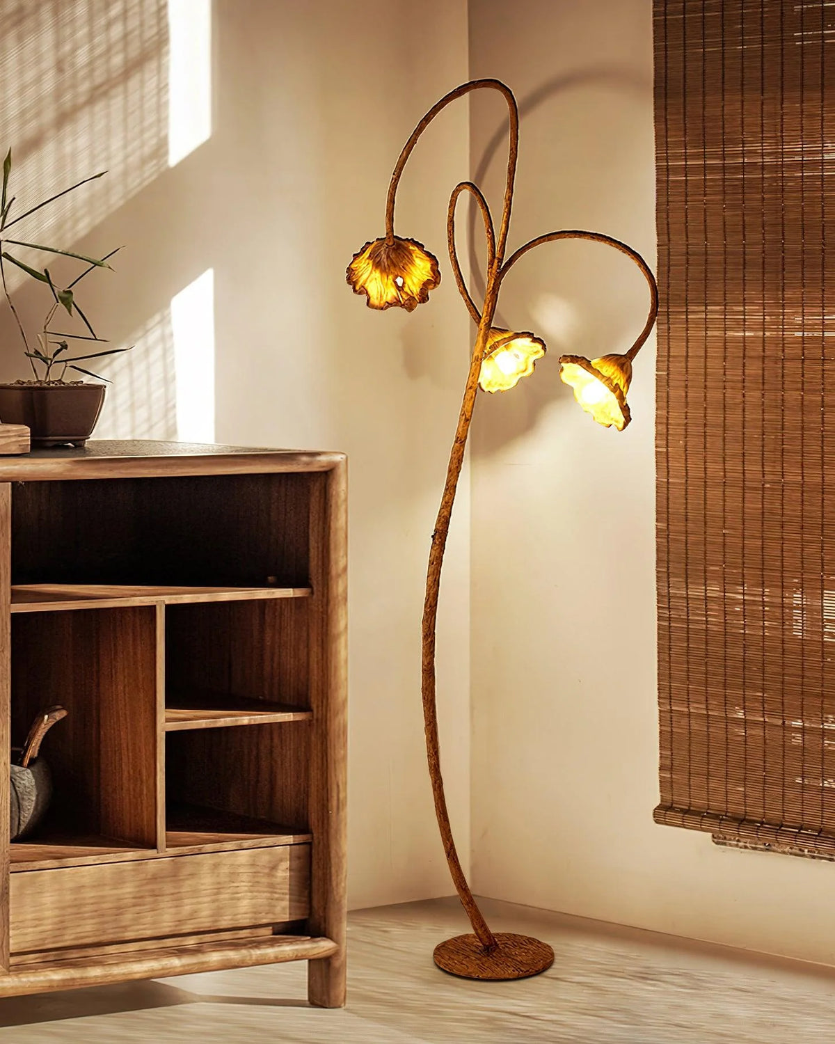 Artistic Lotus Leaf Floor Lamp 20