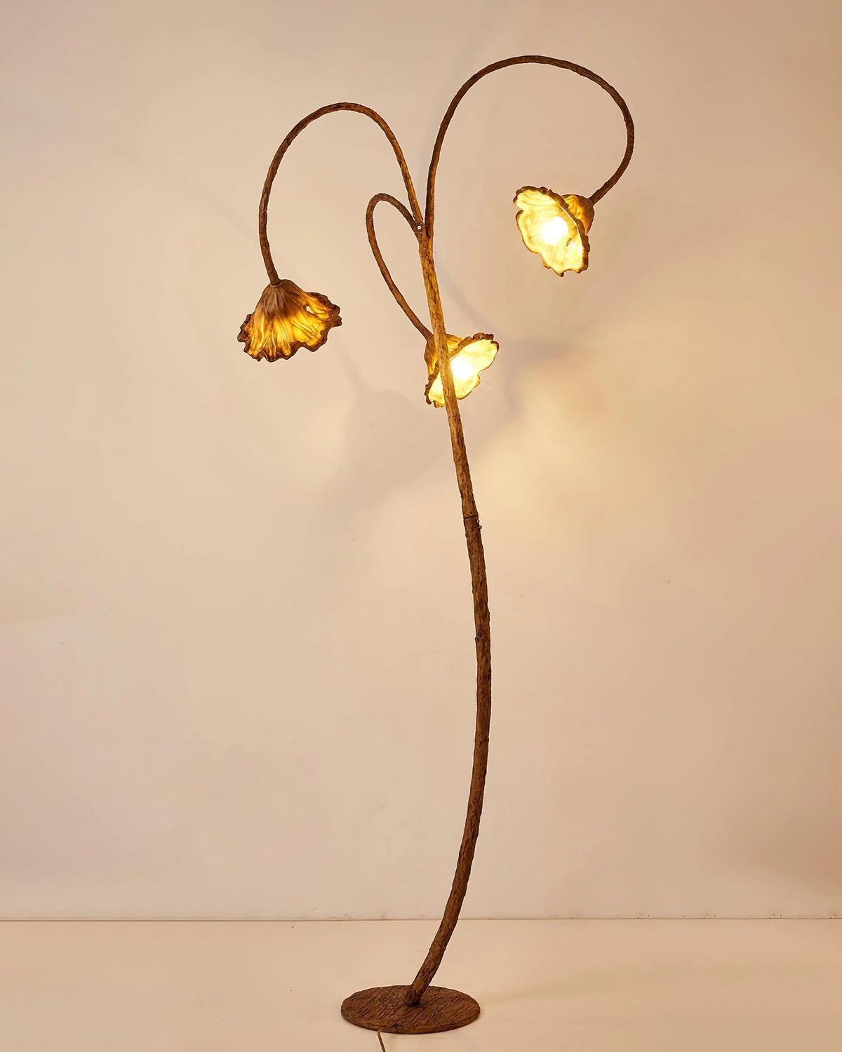 Artistic Lotus Leaf Floor Lamp 9