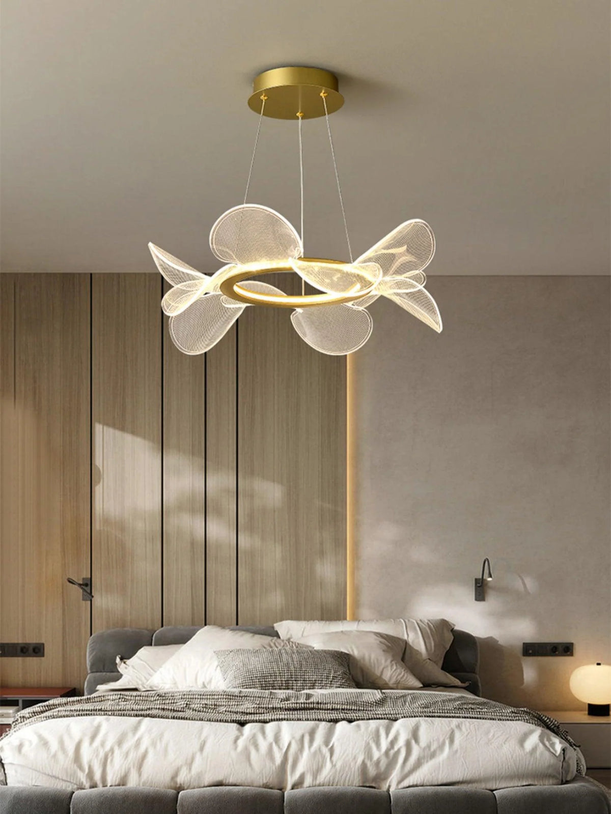 Bain Flying Flowers Chandelier 13