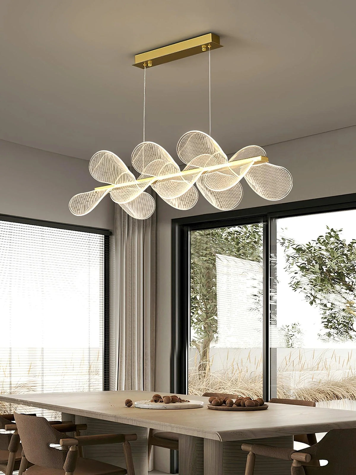 Bain Flying Flowers Chandelier 5