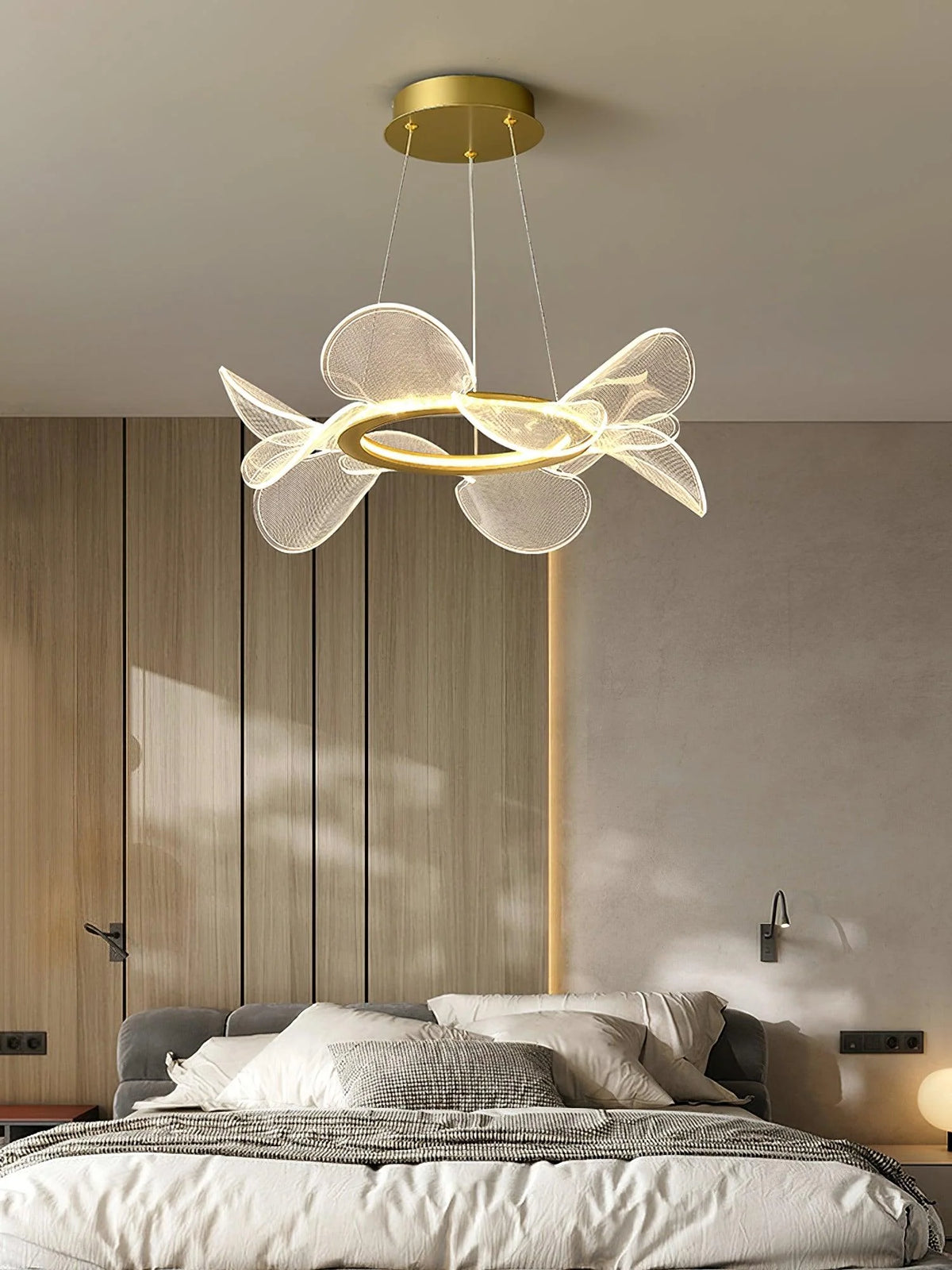 Bain Flying Flowers Chandelier 7