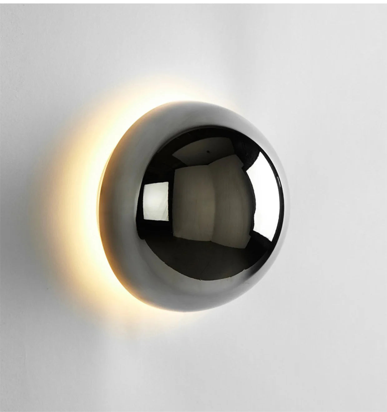 Bauhaus_Meteorite_Wall_Lamp_2