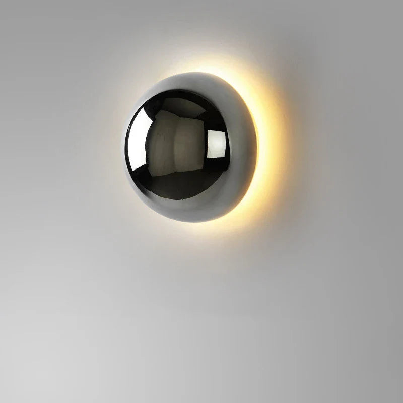 Bauhaus_Meteorite_Wall_Lamp_6