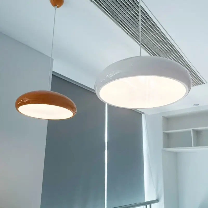 Bauhaus_Minimalist_Pendant_Lamp_12