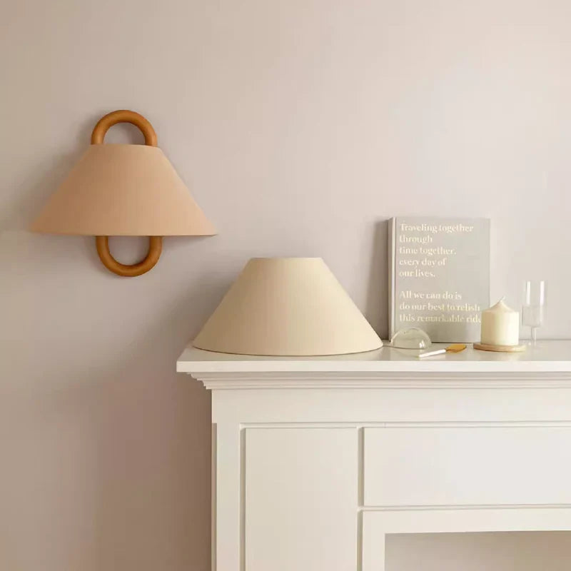 Beech_Solid_Wood_Wall_Lamp_2