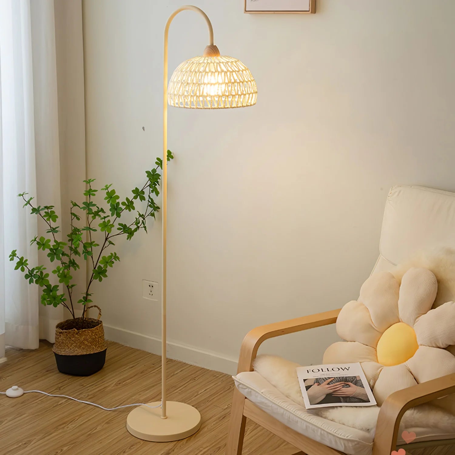 Beige Rattan Floor Lamp 26