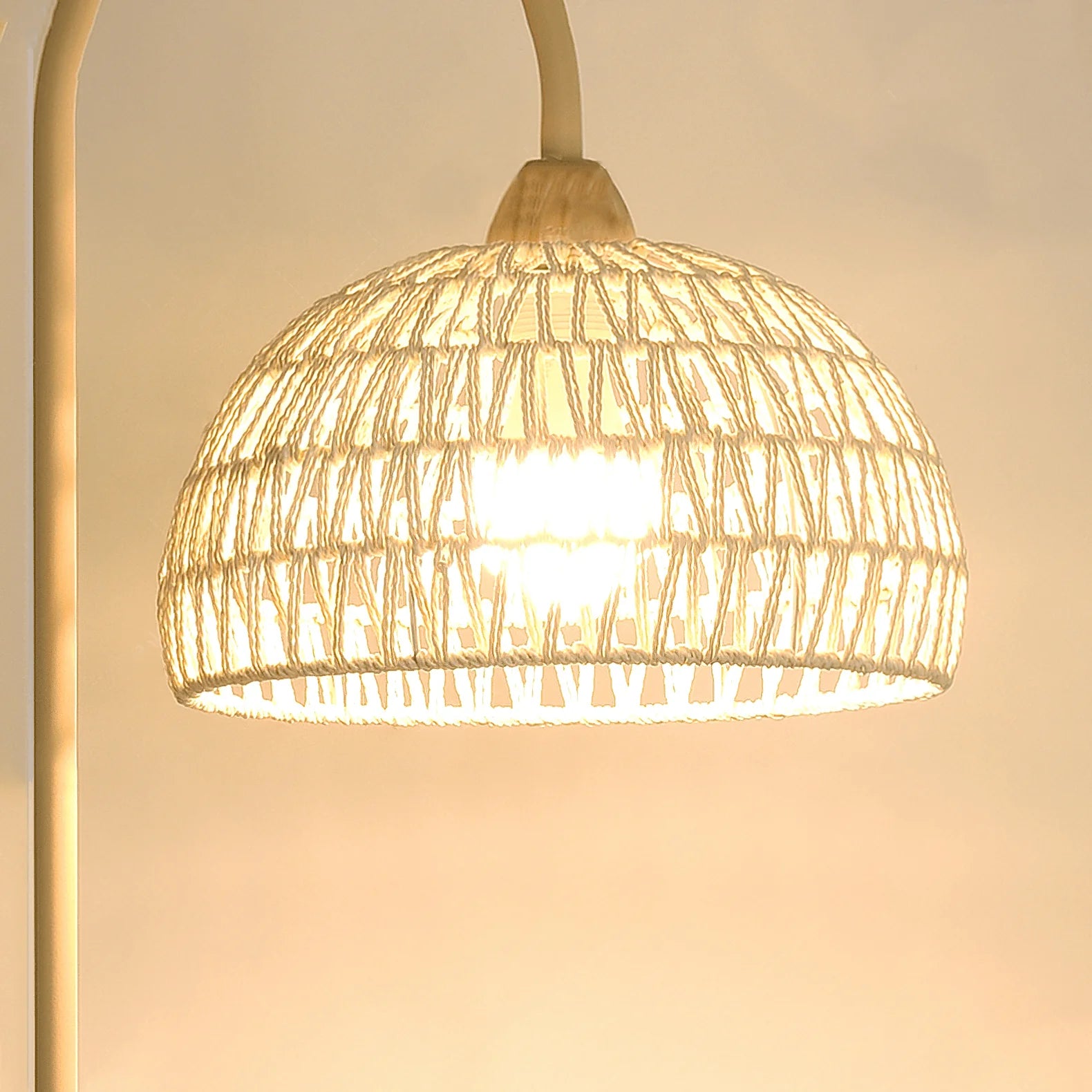 Beige Rattan Floor Lamp 32