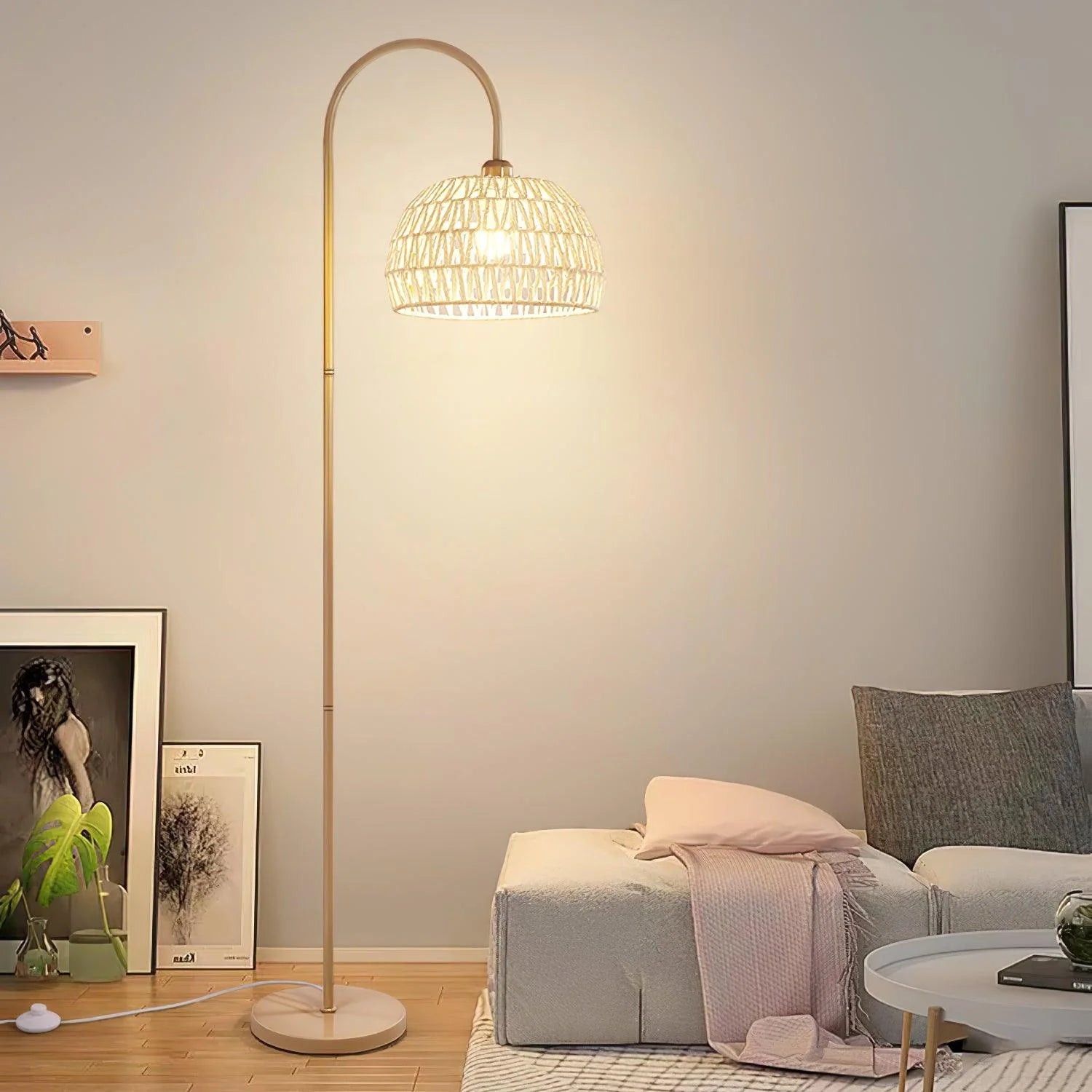 Beige Rattan Floor Lamp 61