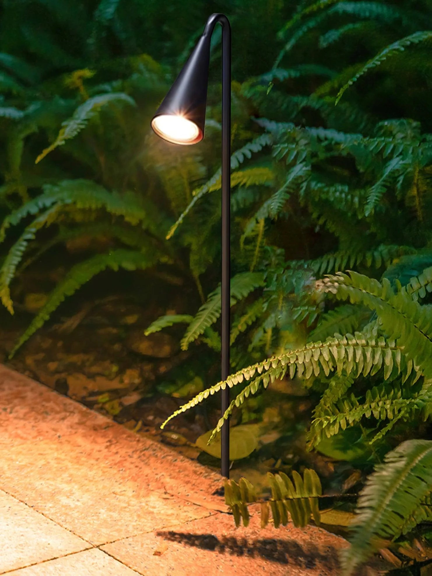 Bellflower_Outdoor_Floor_Lamp_16