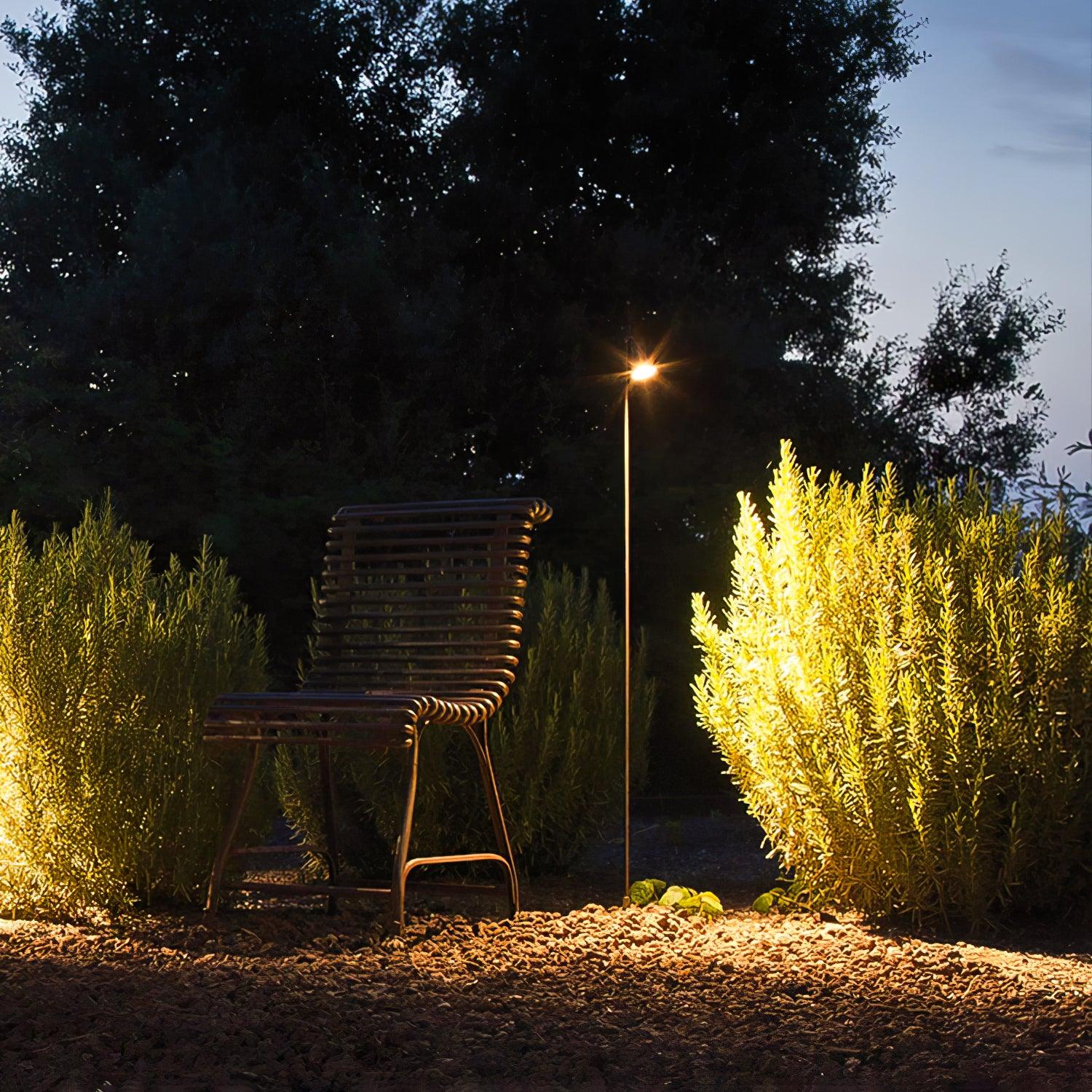 Bellflower_Outdoor_Floor_Lamp_2