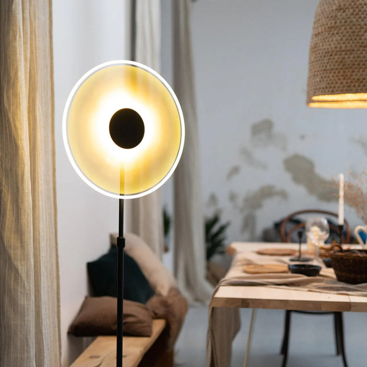 Blass_Genesis_Floor_Lamp_4