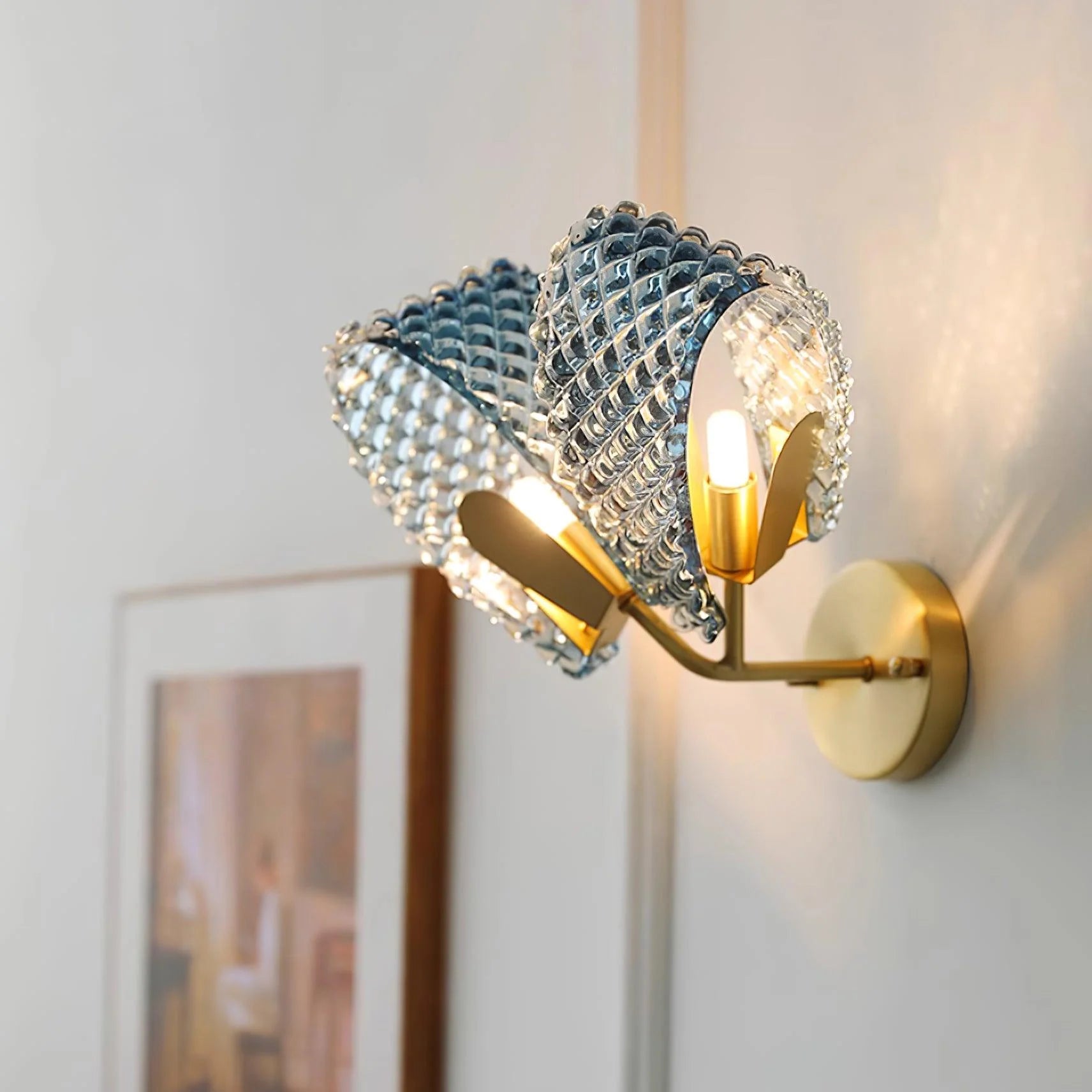 Blue_Ribbon_Wall_Lamp_7