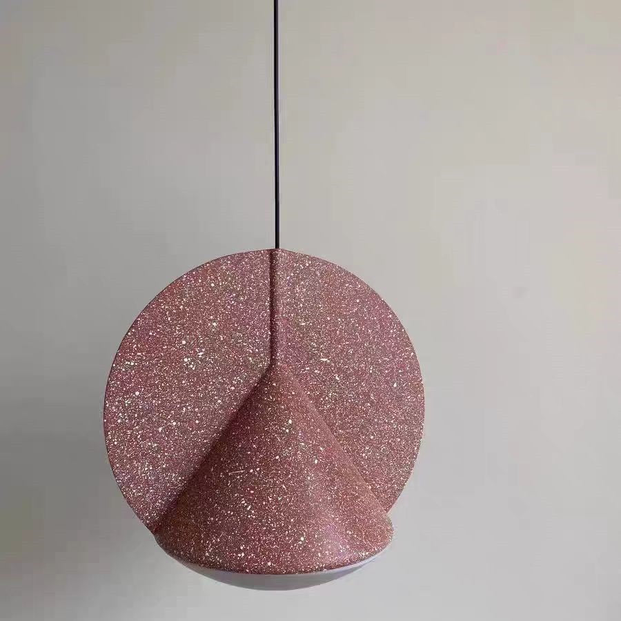 Bones_Resin_Pendant_Lamp_10