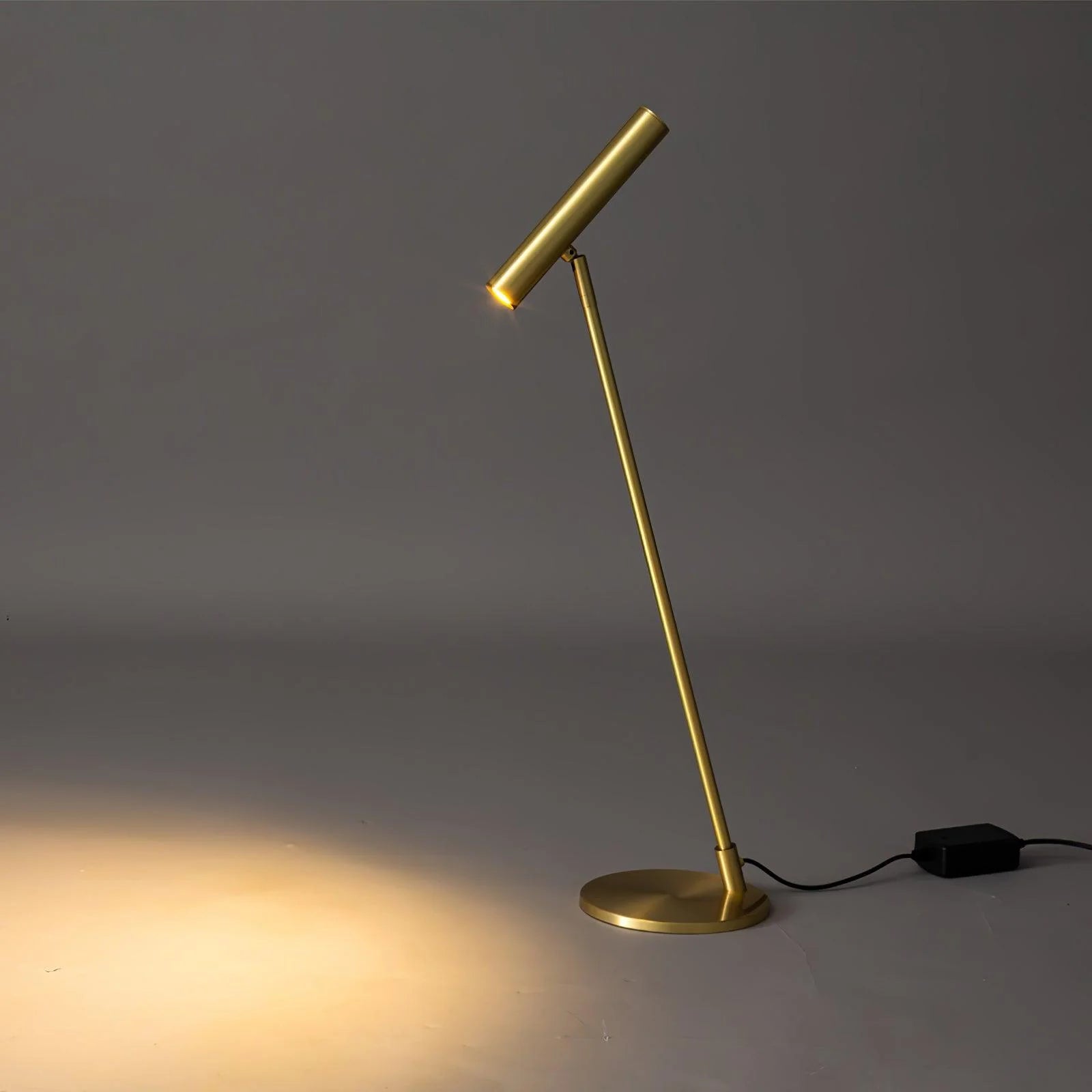 Brass Pole Table Lamp 7