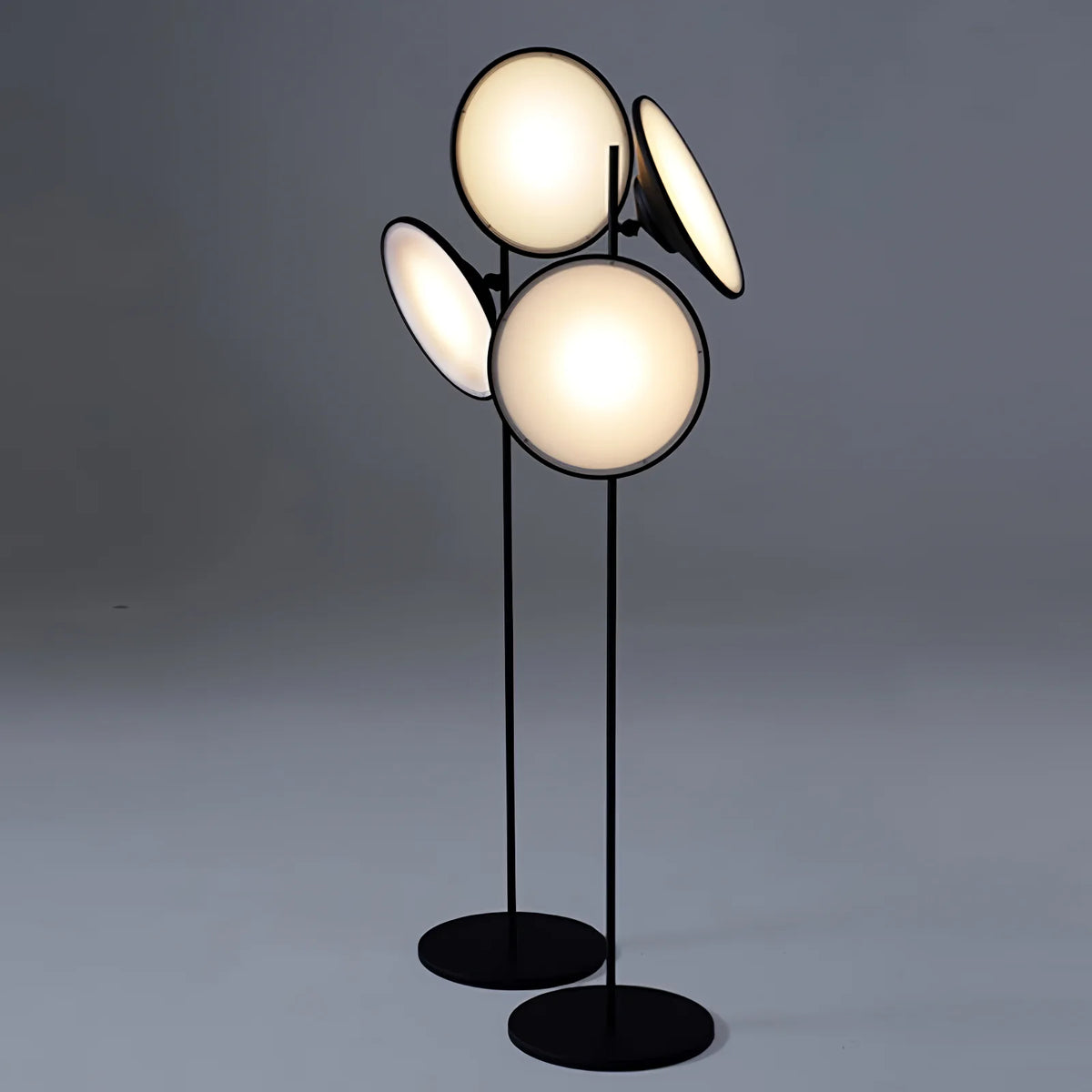 Bulat_Floor_Lamp_5