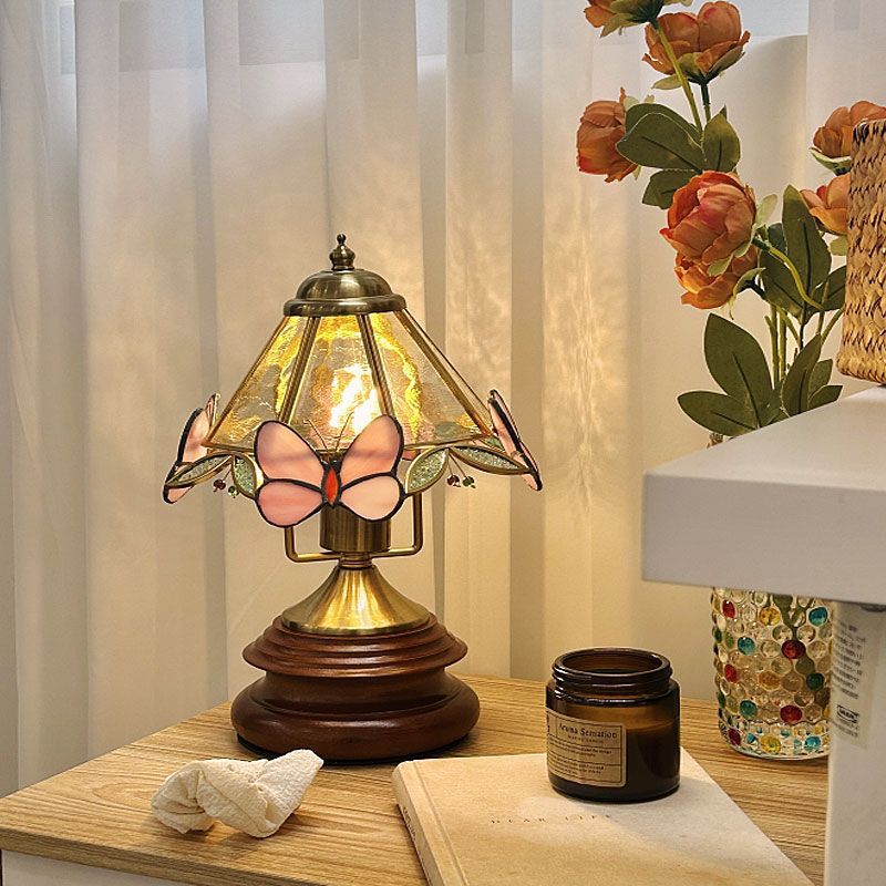 Butterfly_Glass_Table_Lamp_2