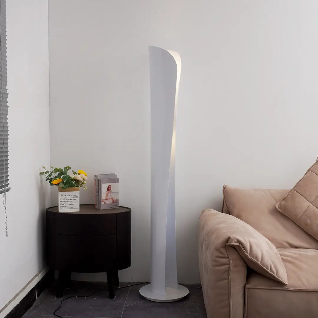 Cadmo_Floor_Lamp_A_3