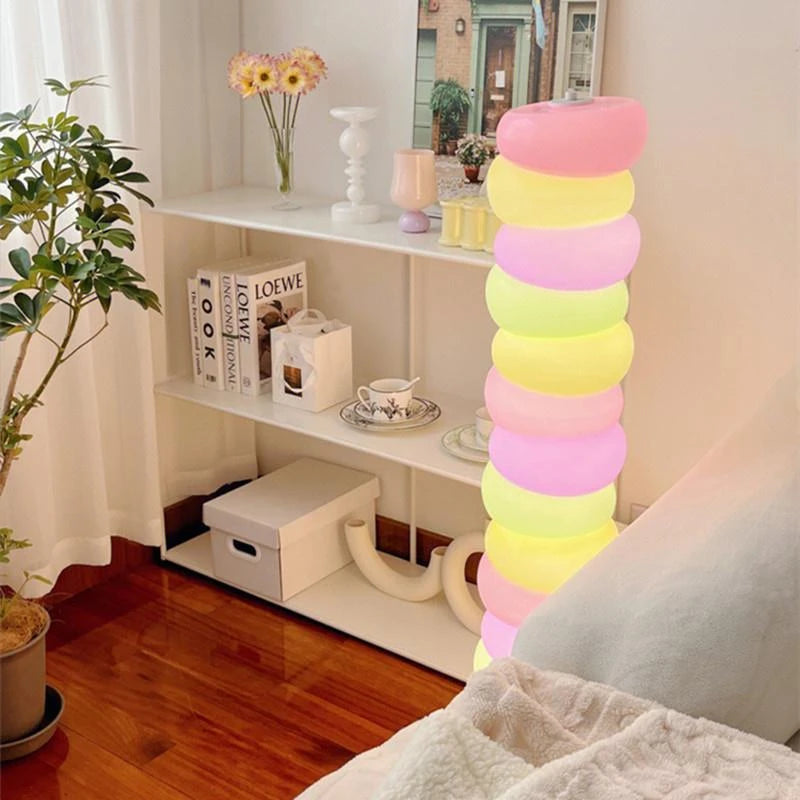 Candy_Pile_Floor_Lamp_11