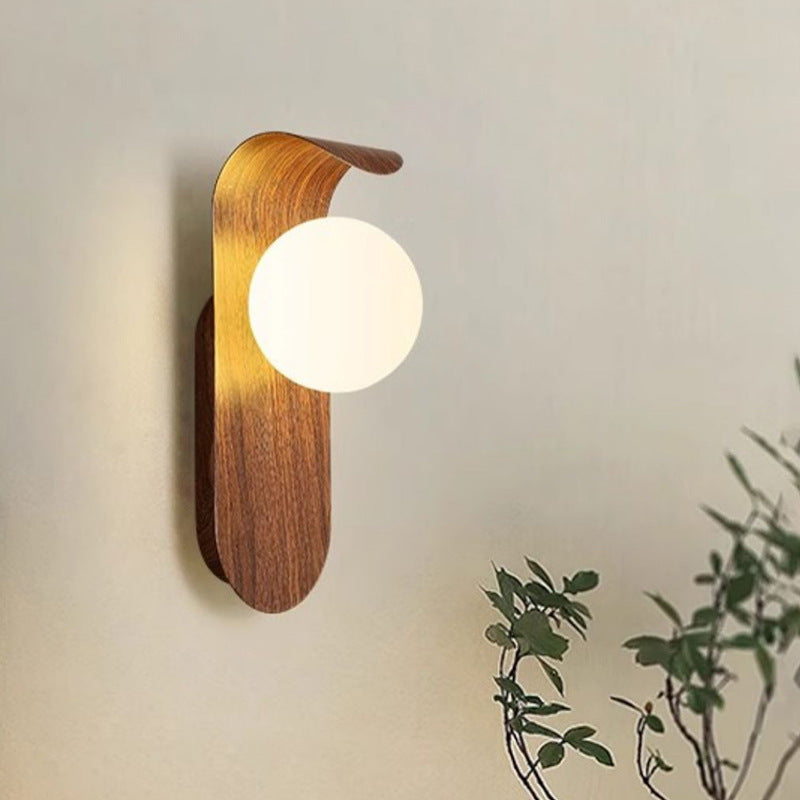 Carlyle_Wood_Wall_Lamp_11