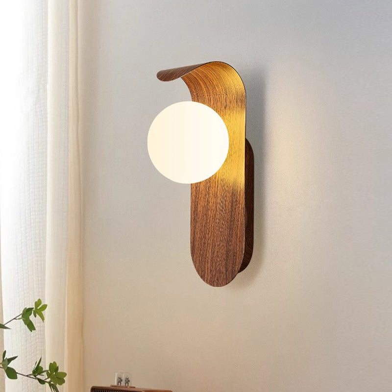 Carlyle_Wood_Wall_Lamp_12