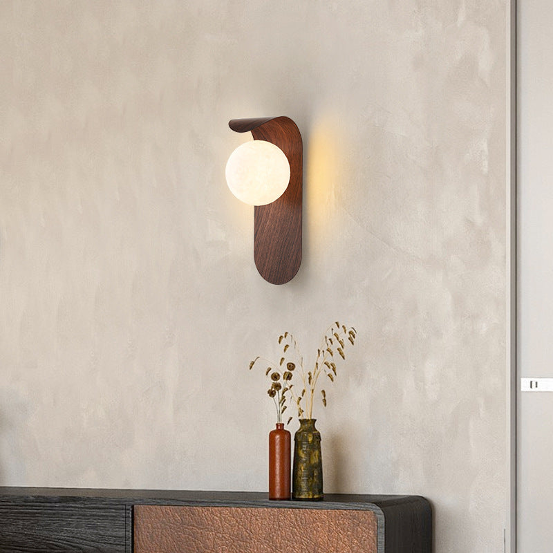 Carlyle_Wood_Wall_Lamp_6