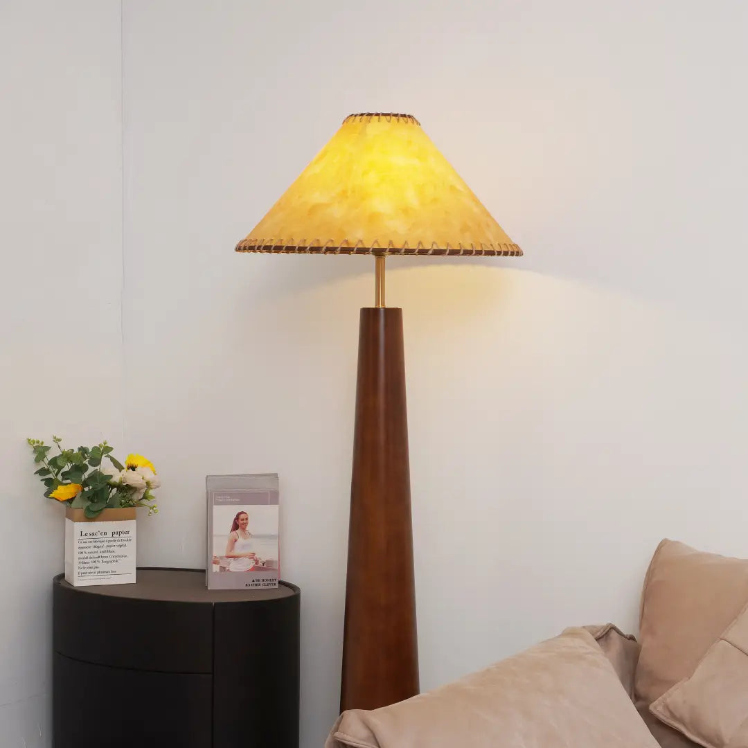 Cassisi_Floor_Lamp_A_2