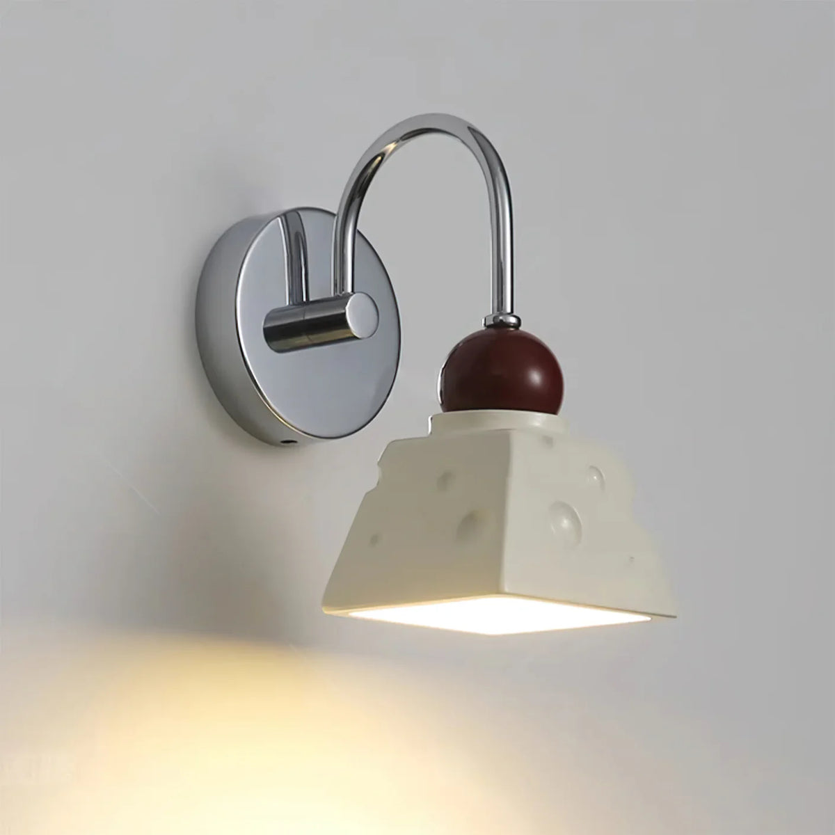 Cheese_Wall_Lamp_3