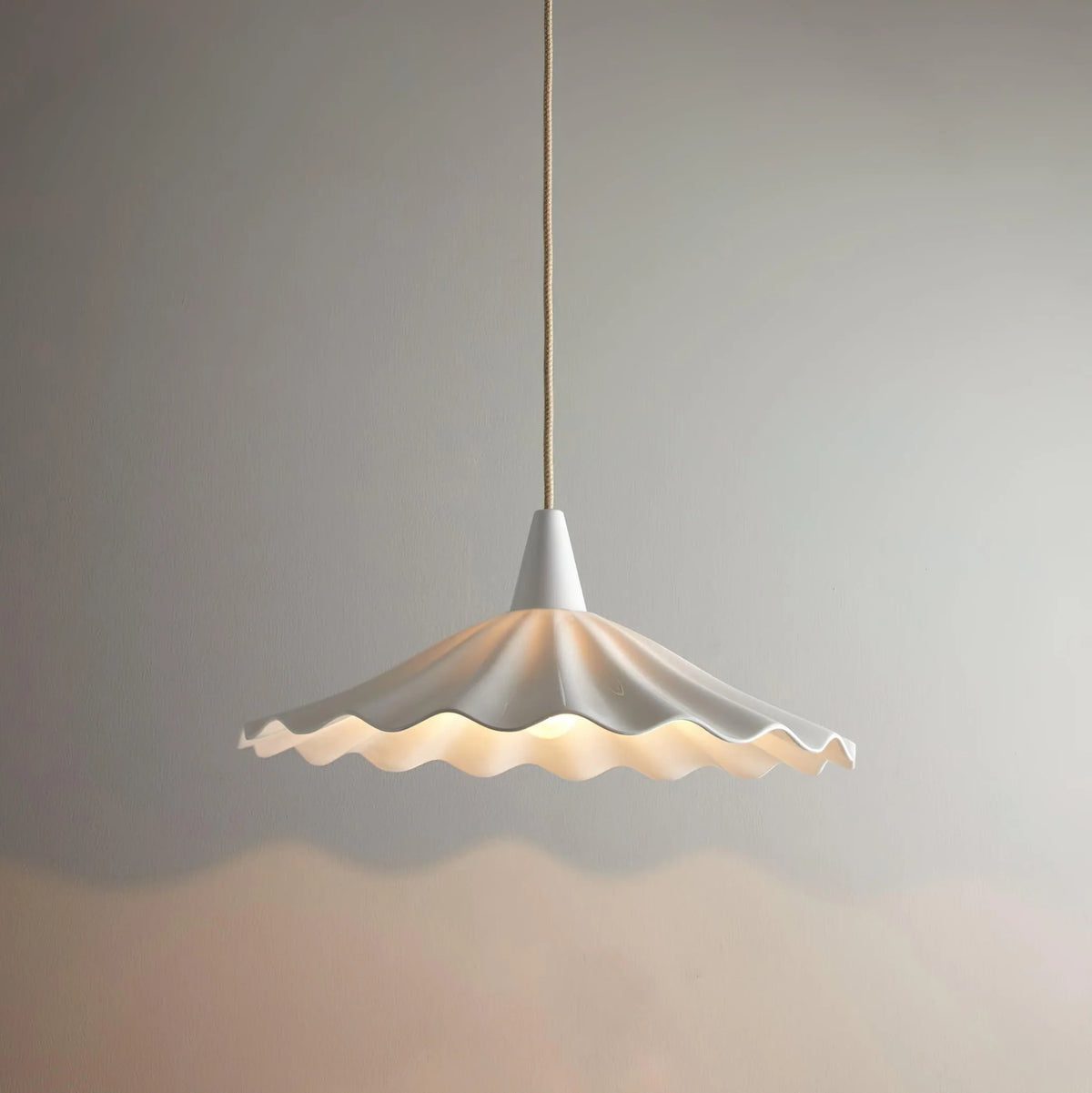 Christie_Pendant_Lamp_2