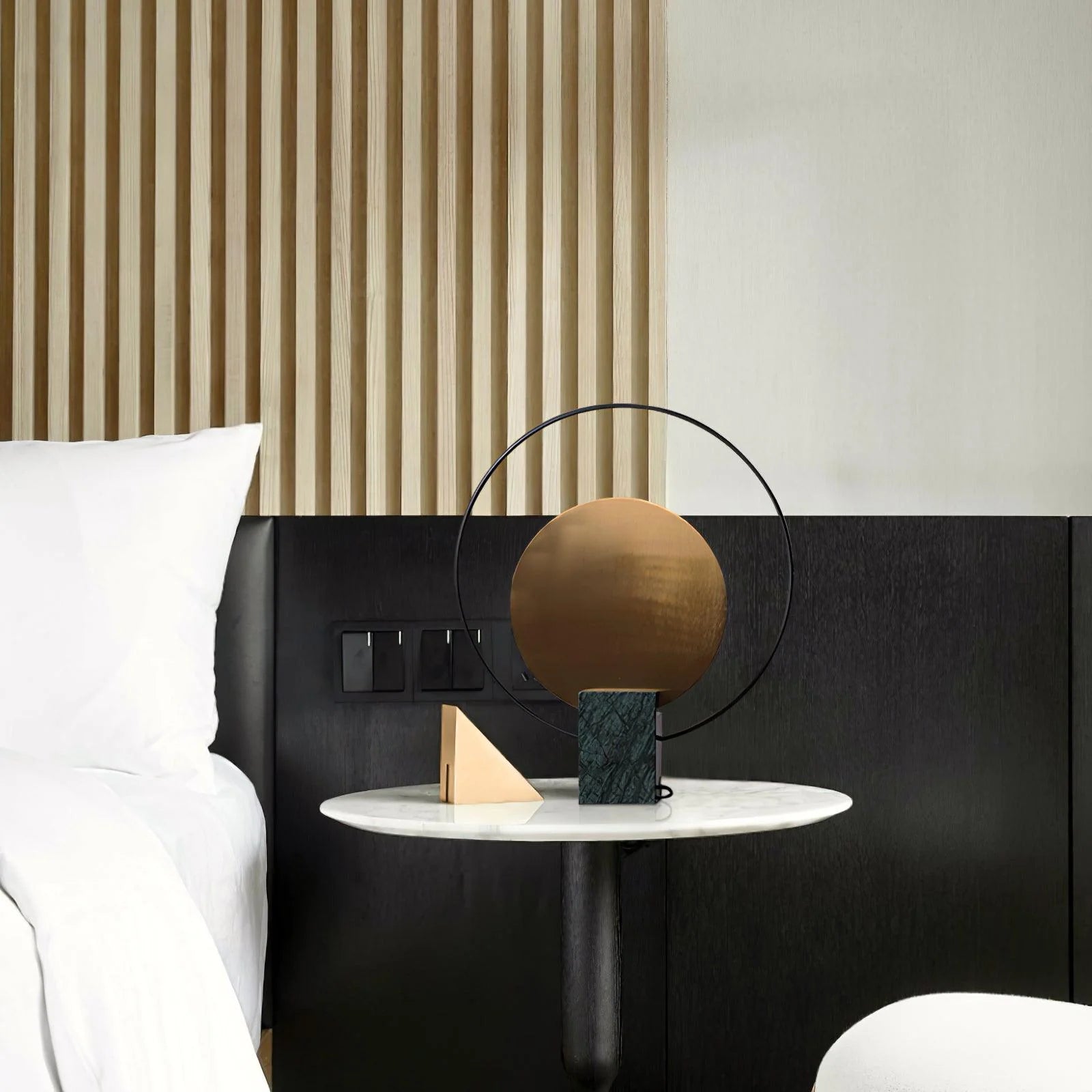 Circle Table Lamp 16