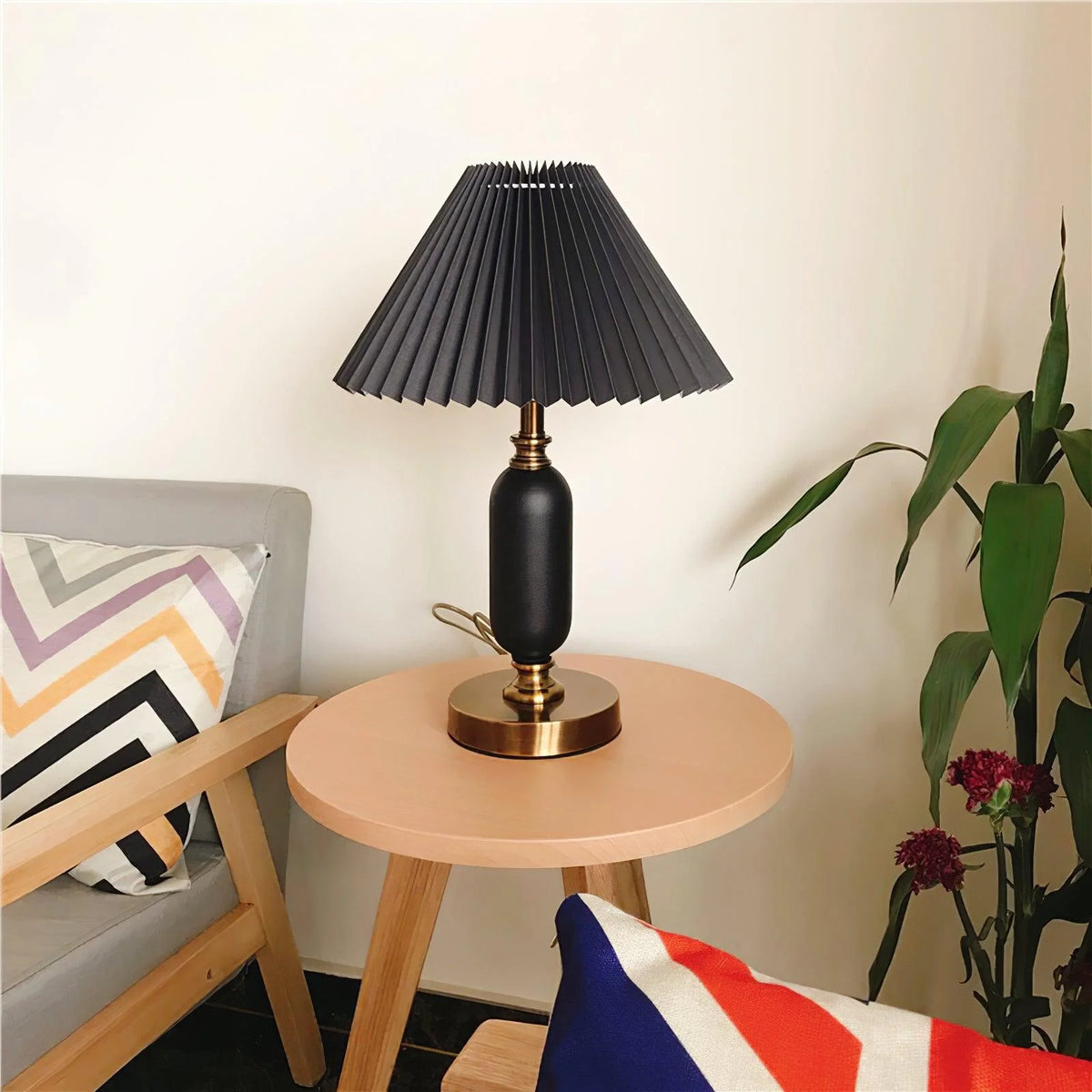 Classic Pleated Table Lamp 5