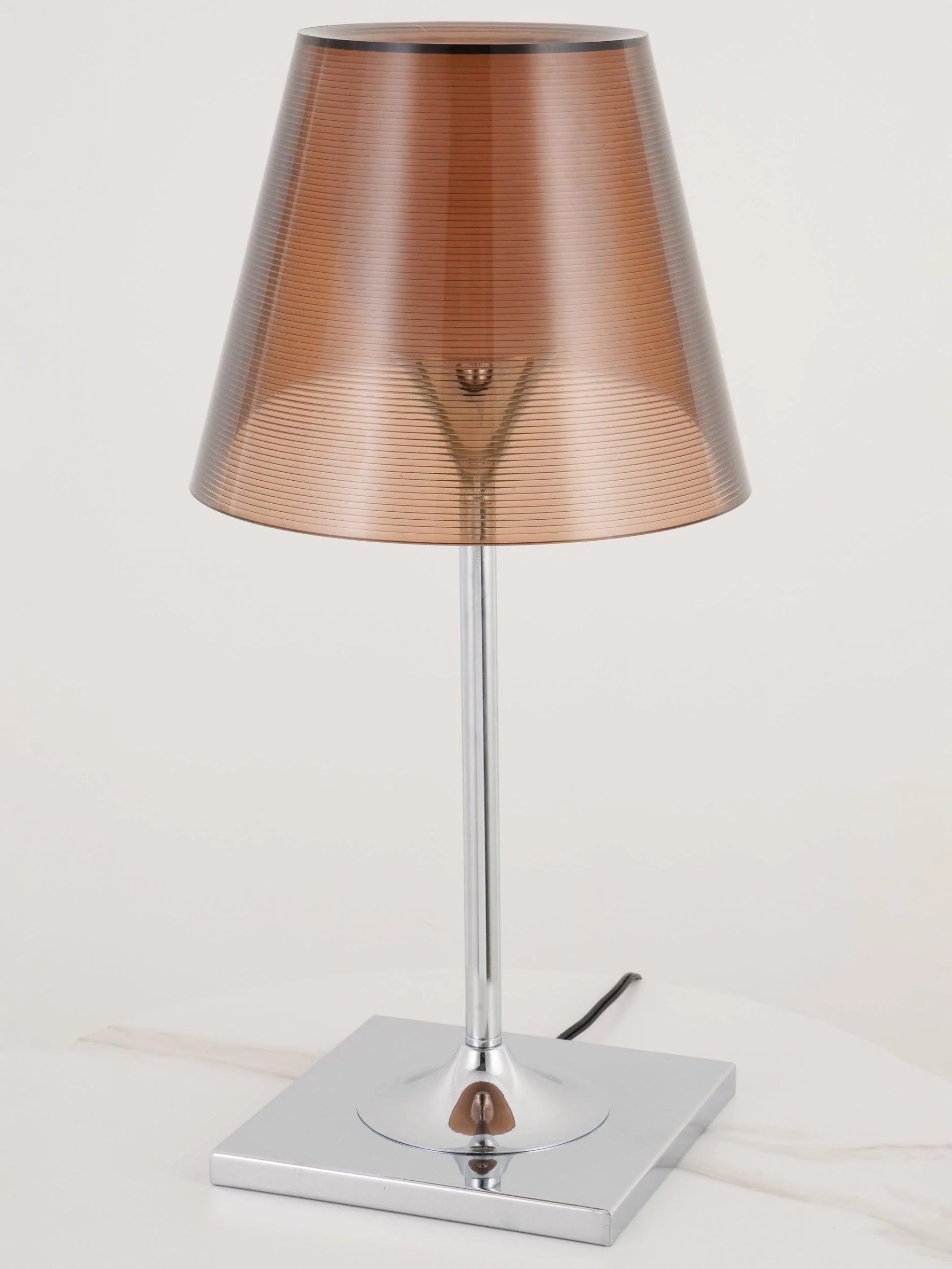 Clear Cracked Table Lamp-4