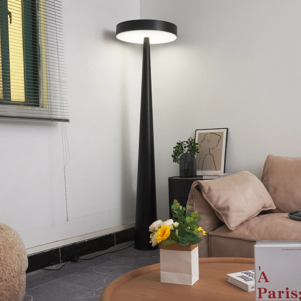 Cone Beam Floor Lamp 4