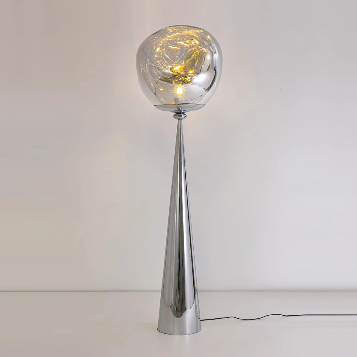 Cone Lava Floor Lamp 7