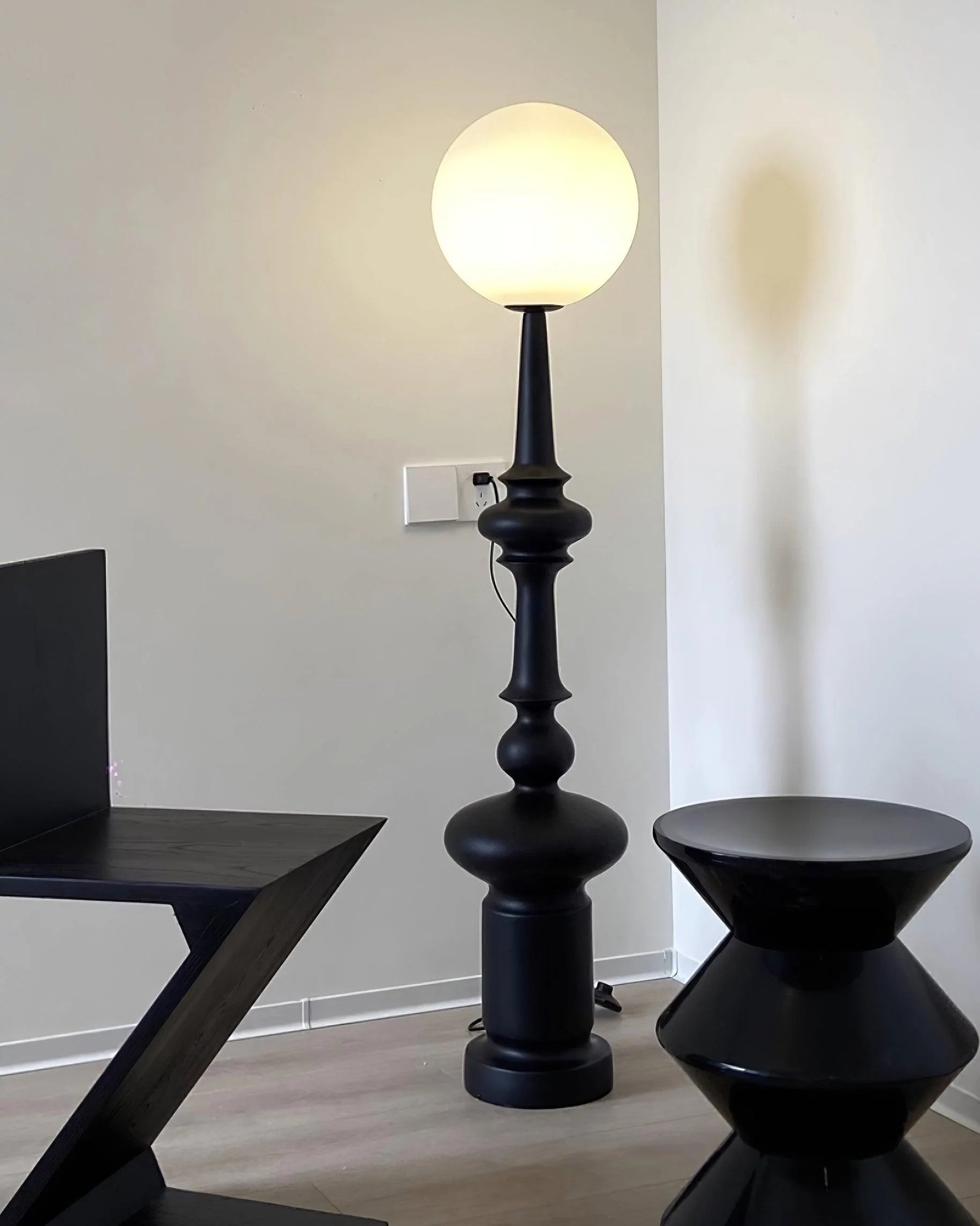 Constance Spherical Floor Lamp 2