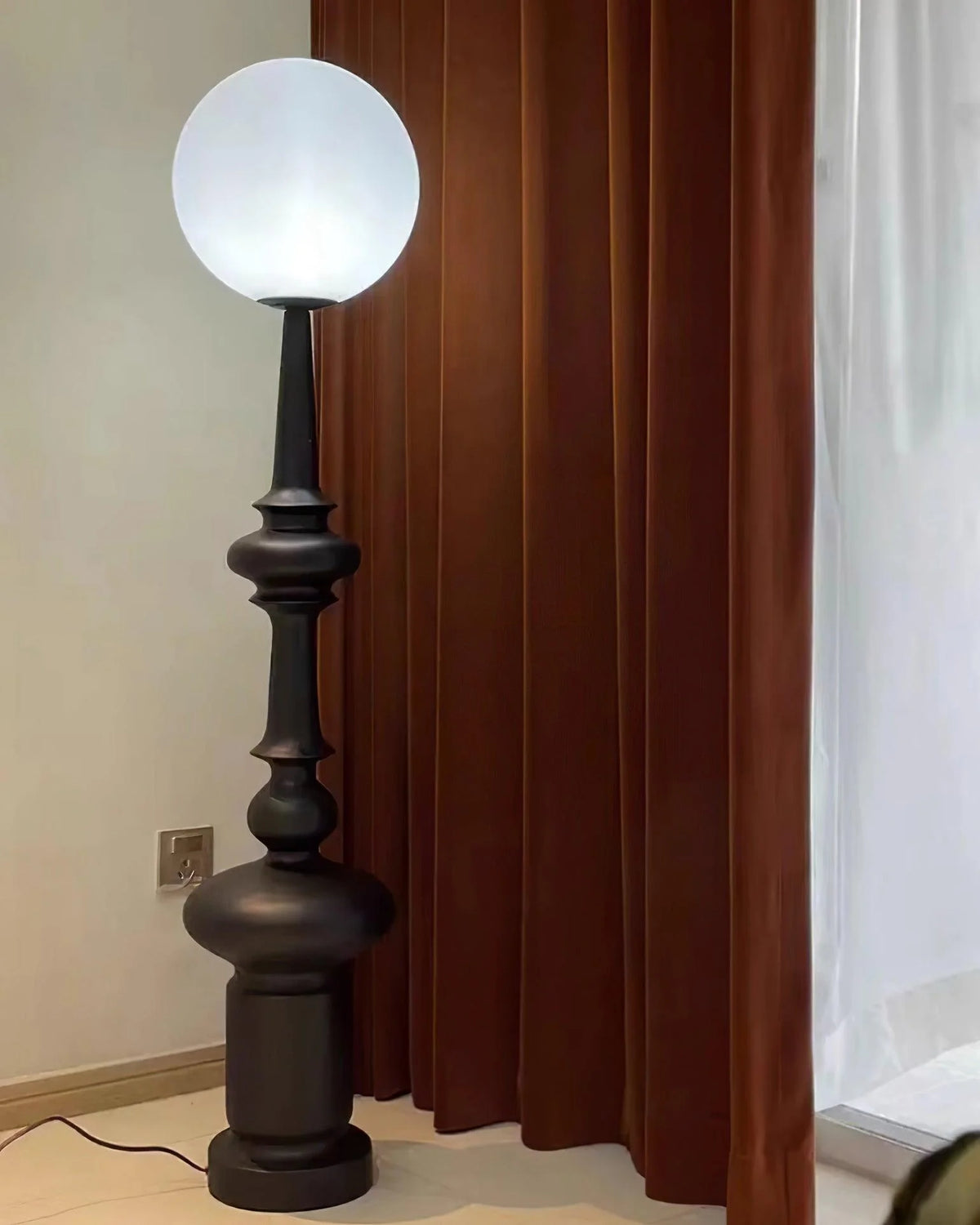 Constance Spherical Floor Lamp 7