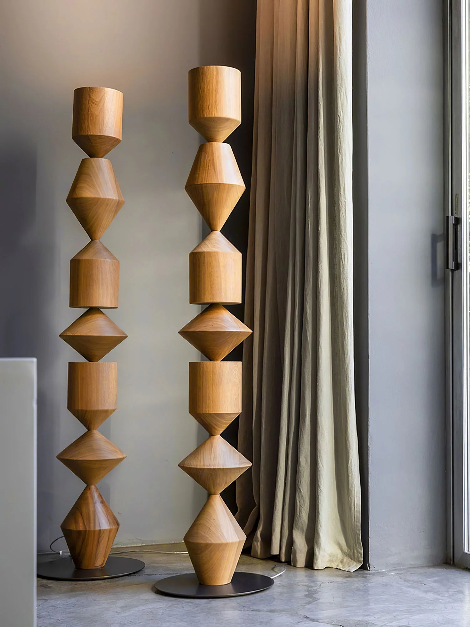 Costantina_Floor_Lamp_5
