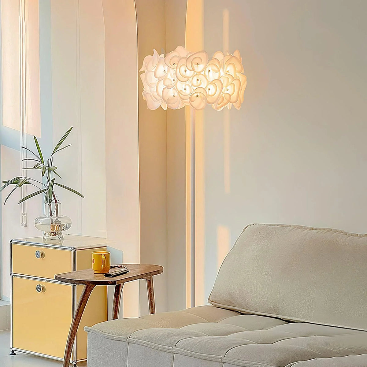 Cream Hydrangea Floor Lamp 3