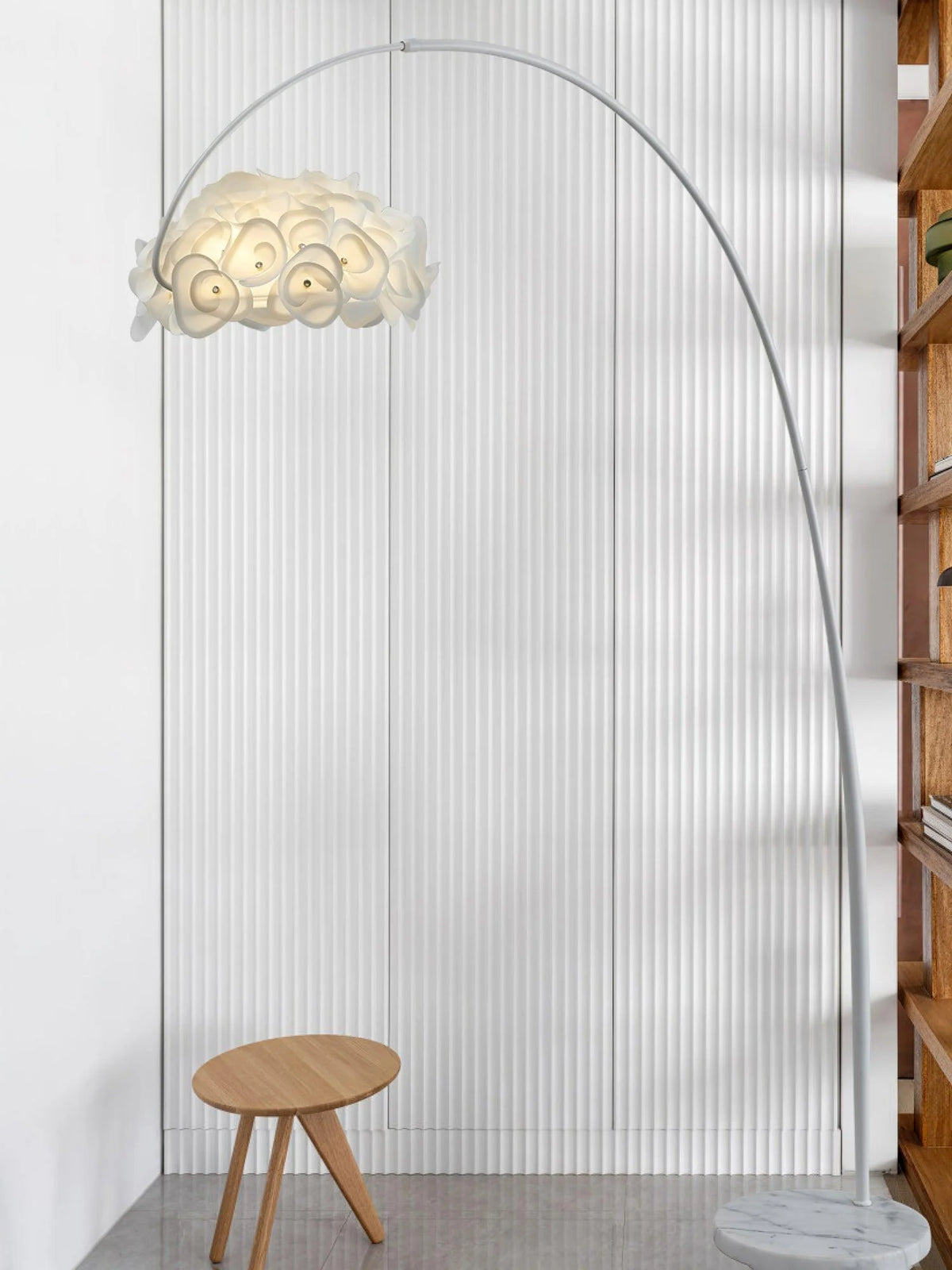 Cream Hydrangea Floor Lamp 9