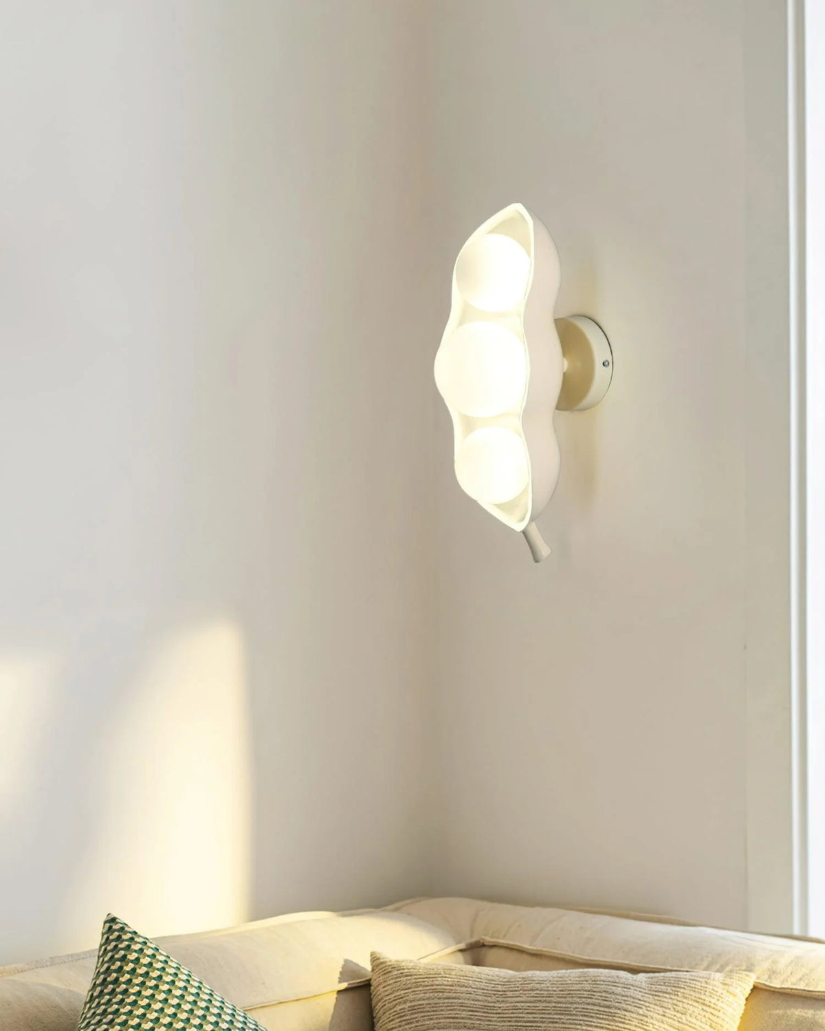 Cream_Pea_Wall_Light_7