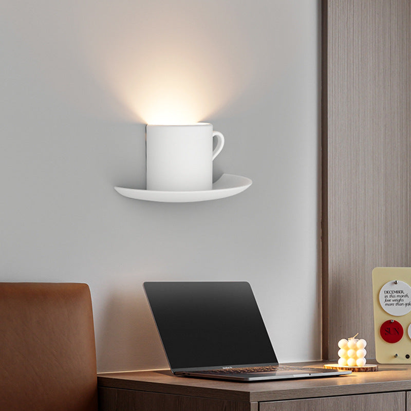 Creative_Cup_Wall_Lamp_2