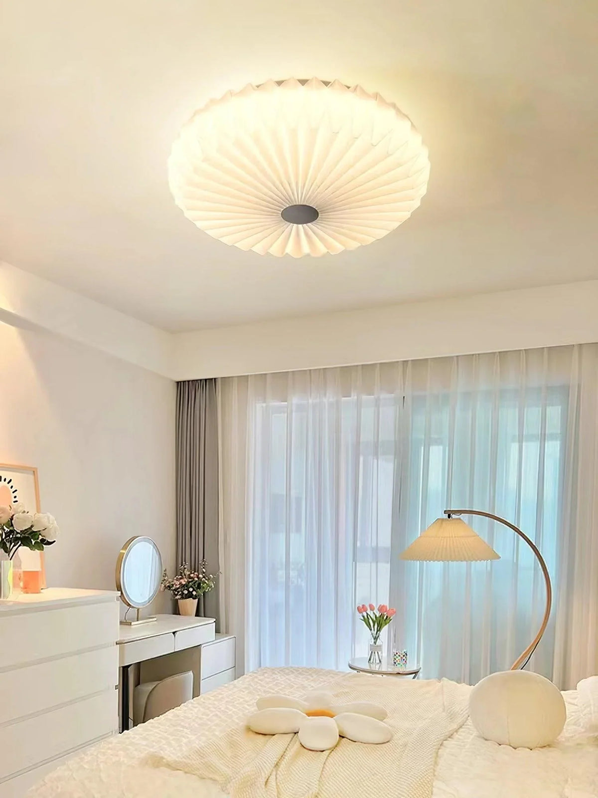 Creative_Folding_Fan_Ceiling_Light_10