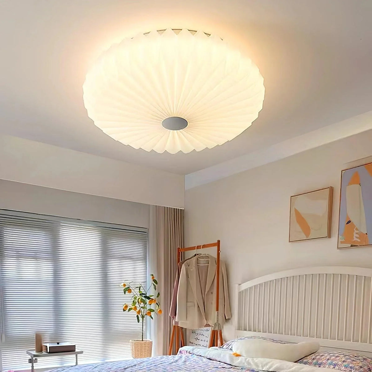 Creative_Folding_Fan_Ceiling_Light_4